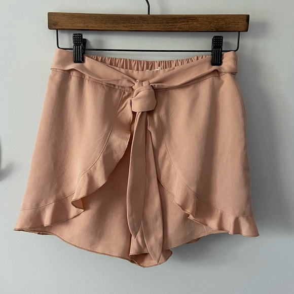 Tularosa Bay shorts in Mauve - Picture 2 of 4